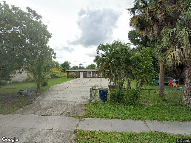 House image located at Fort Myers, FL 33905