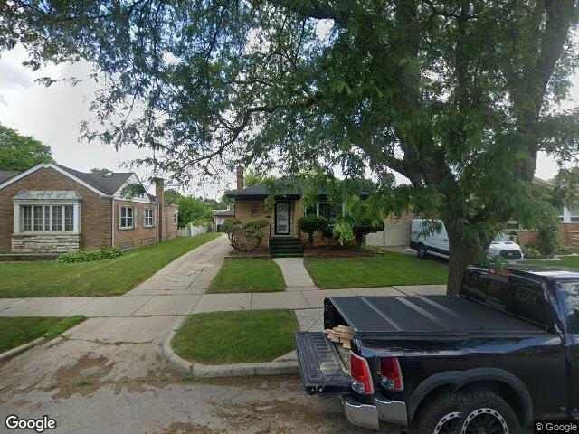 House image located at Chicago, IL 60617