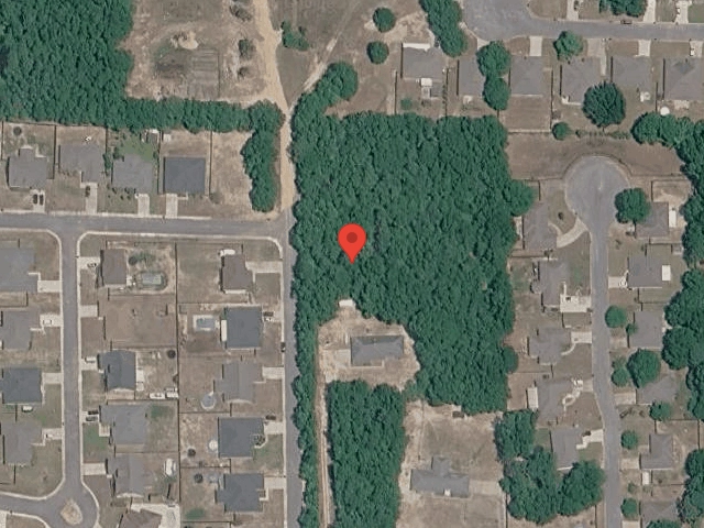 House image located at Crestview, FL 32539