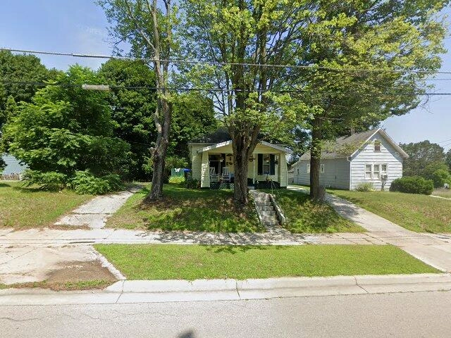 House image located at Cadillac, MI 49601