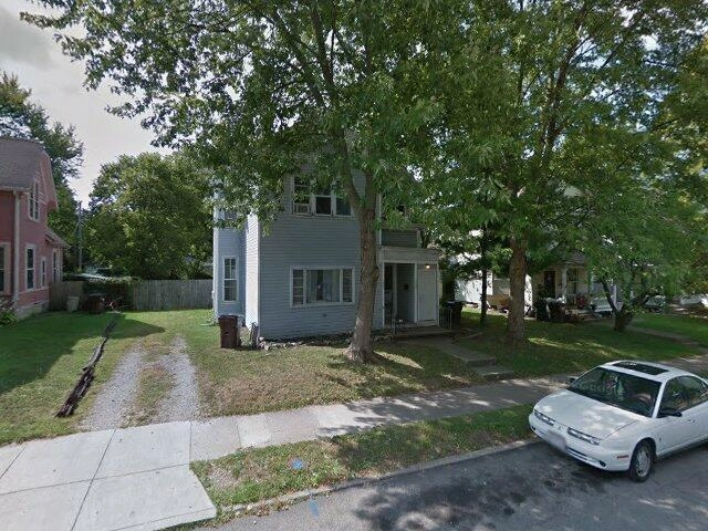 House image located at Warsaw, IN 46580