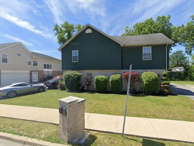 House image located at Dolton, IL 60419