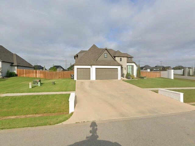 House image located at Bixby, OK 74008