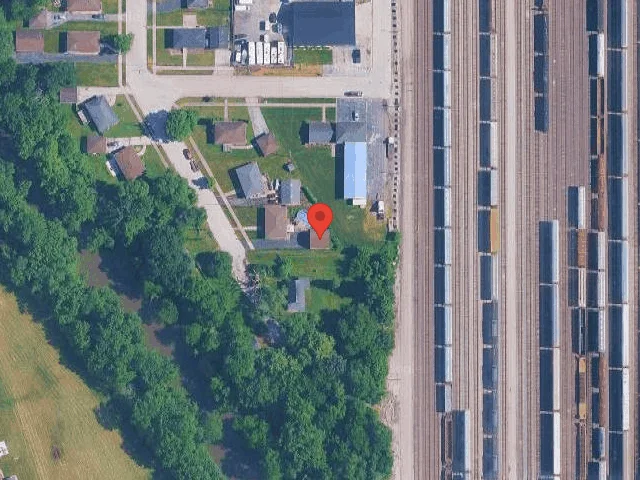 House image located at South Holland, IL 60473