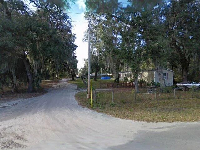 House image located at Citra, FL 32113
