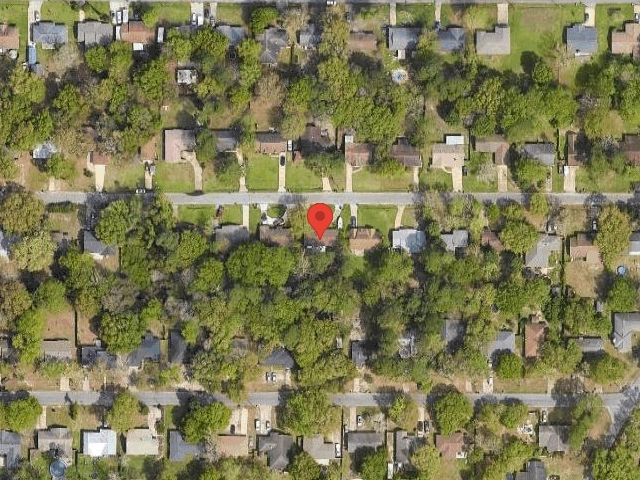 House image located at Ocean Springs, MS 39564