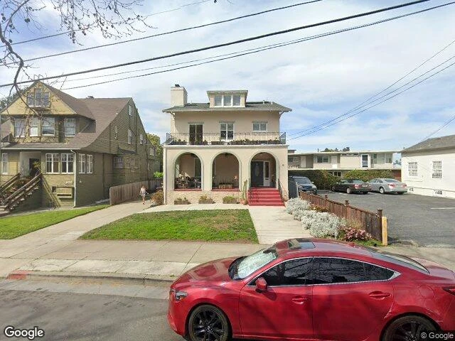 House image located at Oakland, CA 94610