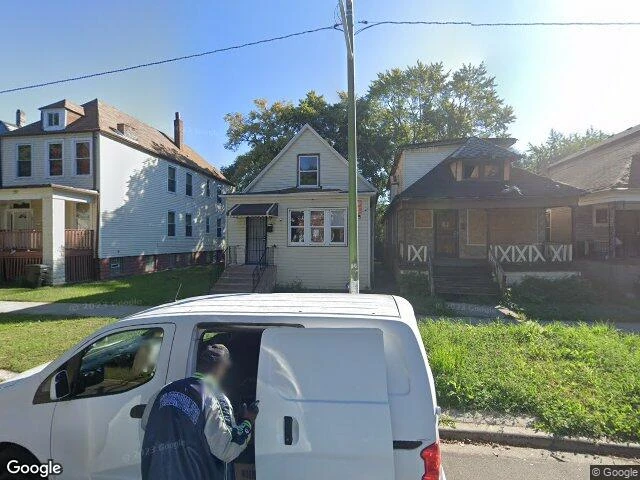 House image located at Chicago, IL 60617