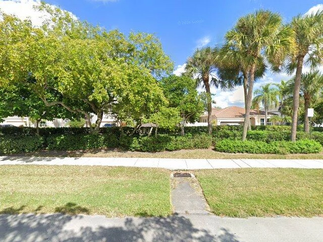 House image located at Pembroke Pines, FL 33028
