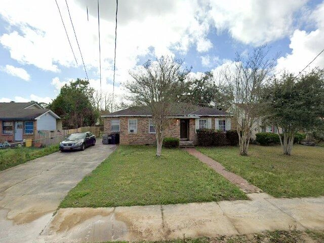 House image located at Pensacola, FL 32506