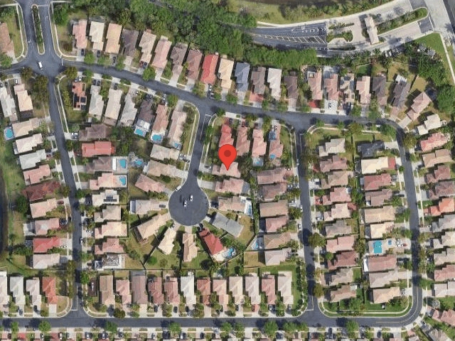 House image located at Hollywood, FL 33027