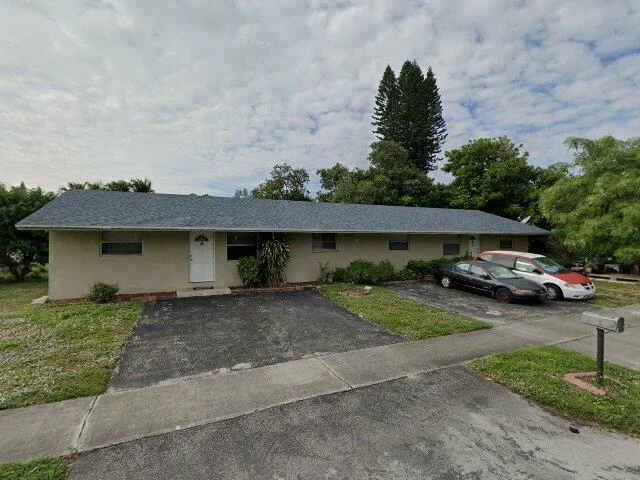 House image located at Hollywood, FL 33020