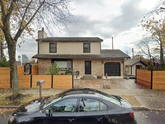 House image located at Staten Island, NY 10312