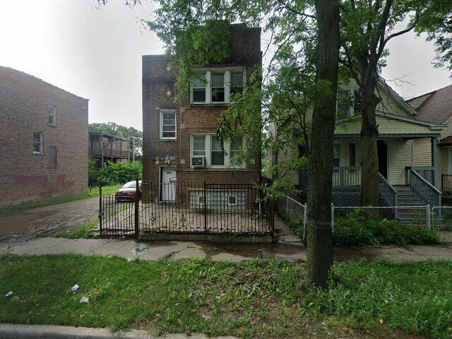 House image located at Chicago, IL 60636