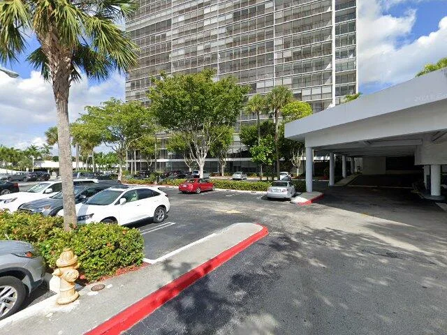 House image located at Miami, FL 33180