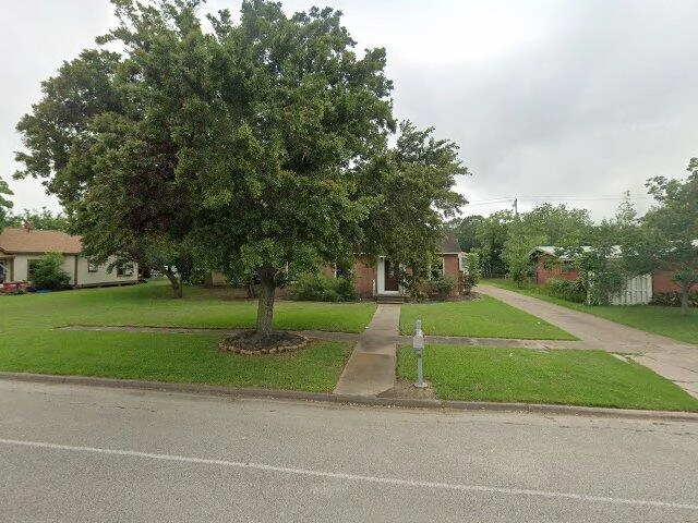 House image located at Freeport, TX 77541