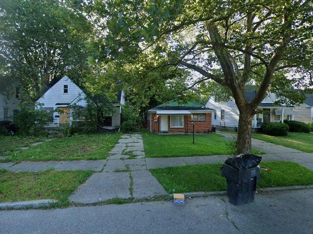 House image located at Detroit, MI 48228