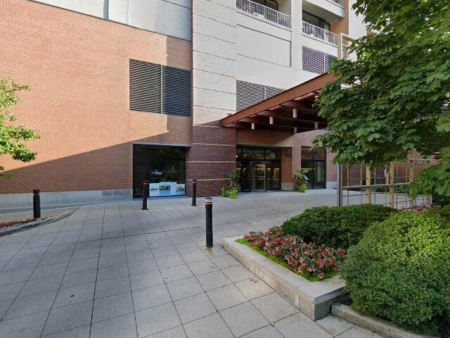 House image located at Chicago, IL 60605