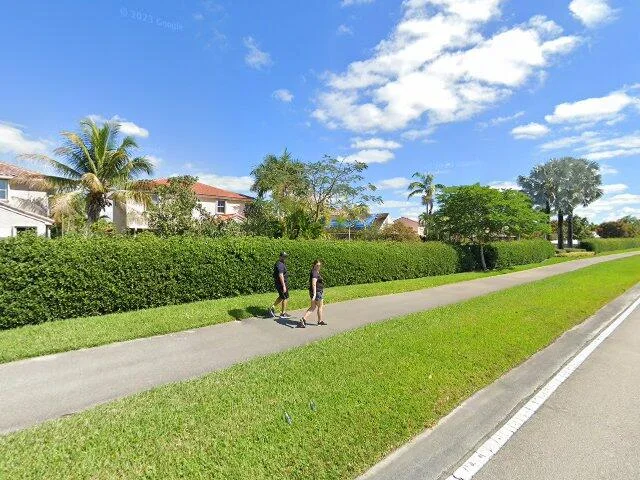 House image located at Hollywood, FL 33029