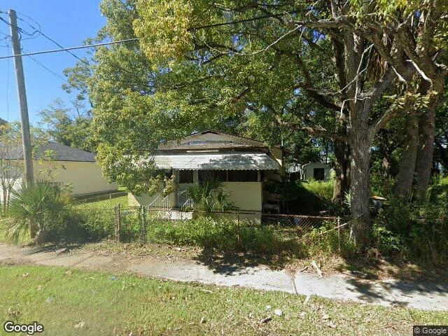 House image located at Jacksonville, FL 32209