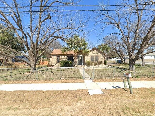 House image located at San Antonio, TX 78221