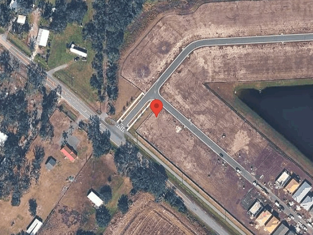 House image located at Wimauma, FL 33598