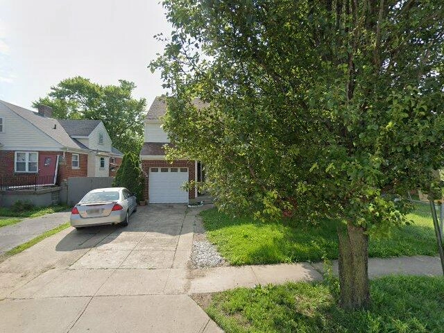 House image located at Cincinnati, OH 45216