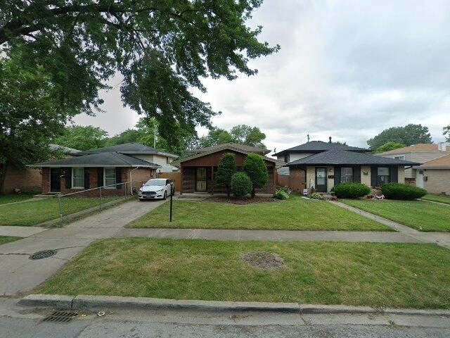 House image located at Chicago, IL 60633