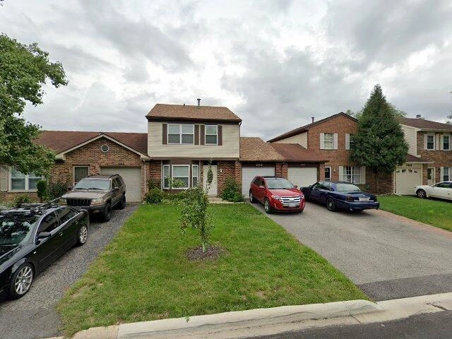 House image located at Carol Stream, IL 60188