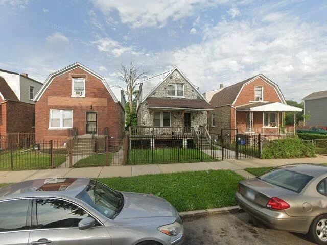 House image located at Chicago, IL 60651
