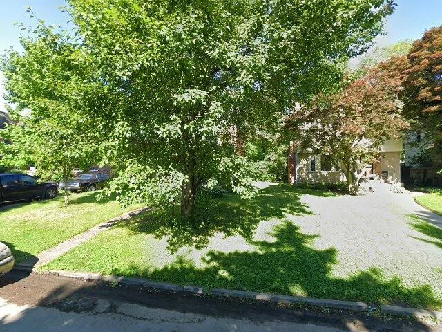 House image located at Columbus, OH 43206