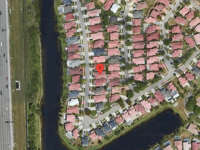 House image located at Hollywood, FL 33027