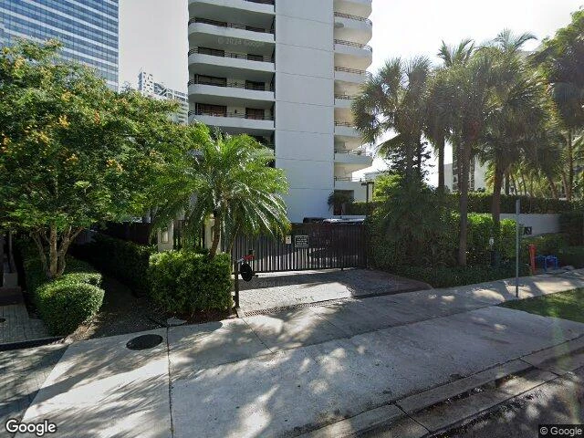 House image located at Miami, FL 33129