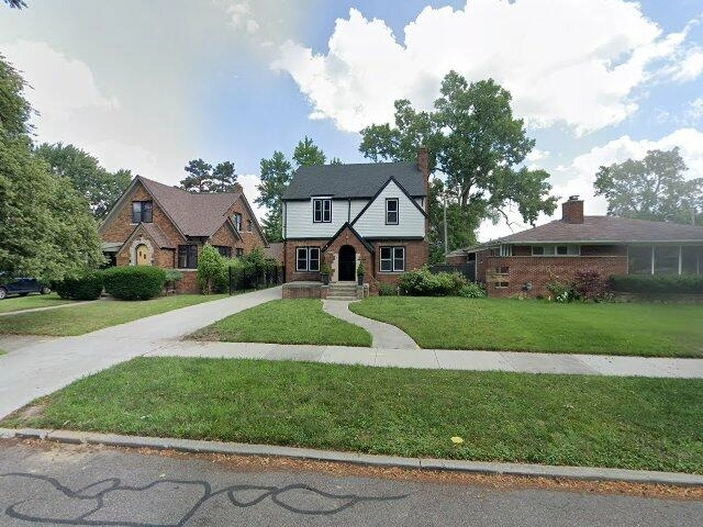 House image located at Detroit, MI 48227