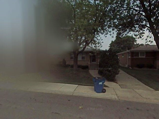 House image located at South Holland, IL 60473