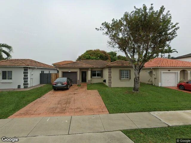 House image located at Miami, FL 33196