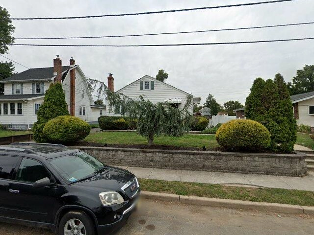 House image located at Burlington, NJ 08016