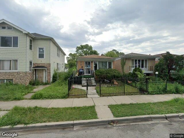 House image located at Chicago, IL 60628