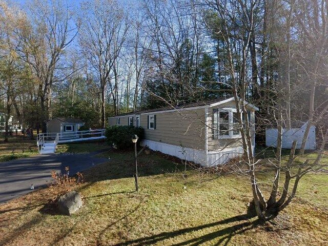 House image located at Lakewood, NJ 08701