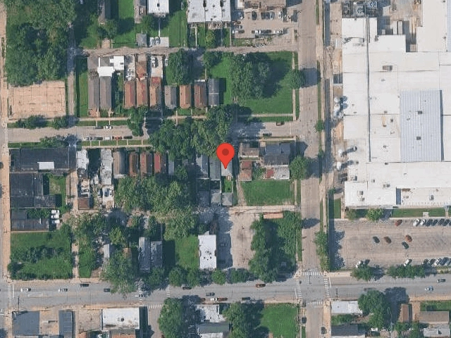 House image located at Chicago, IL 60609