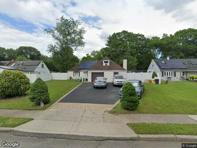 House image located at Islandia, NY 11749