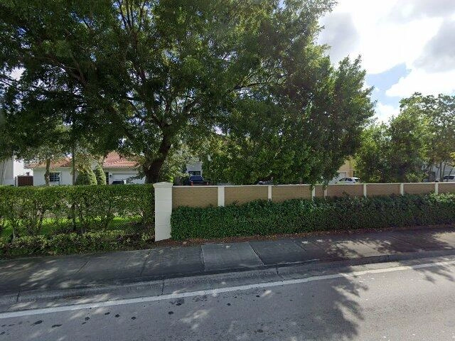 House image located at Miami, FL 33186