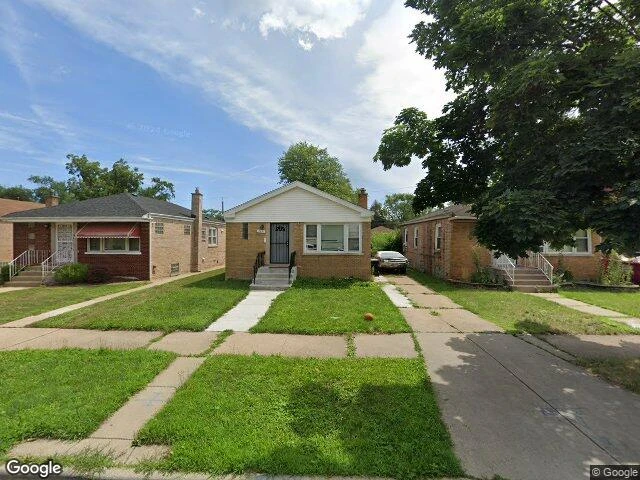 House image located at Chicago, IL 60628