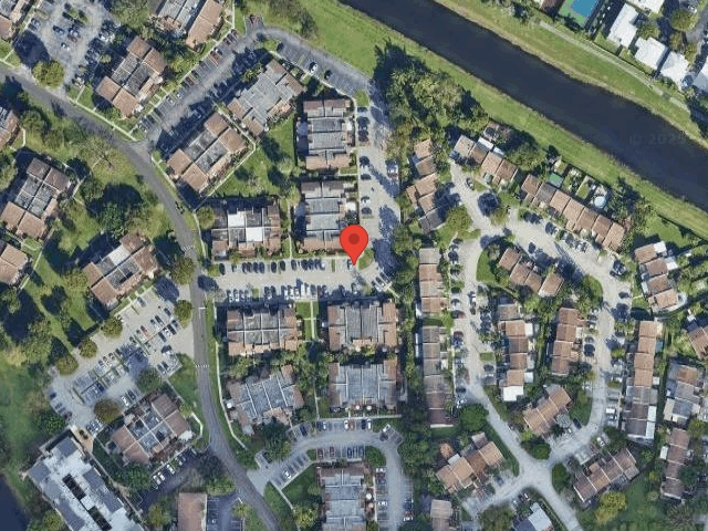 House image located at Miami, FL 33173