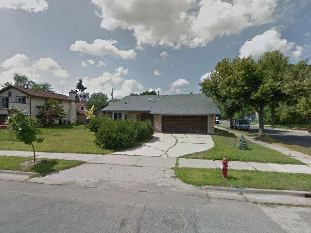 House image located at Minneapolis, MN 55411