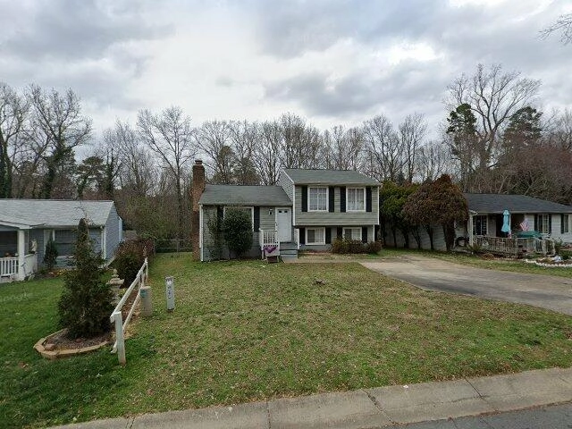 House image located at Charlotte, NC 28212