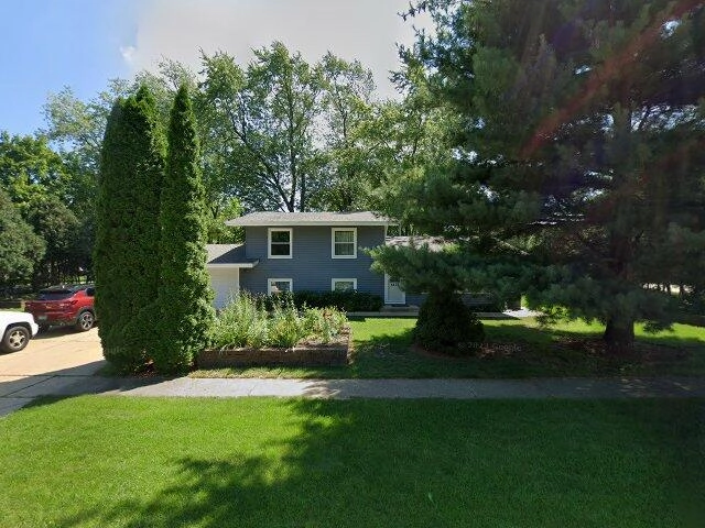 House image located at Crystal Lake, IL 60014