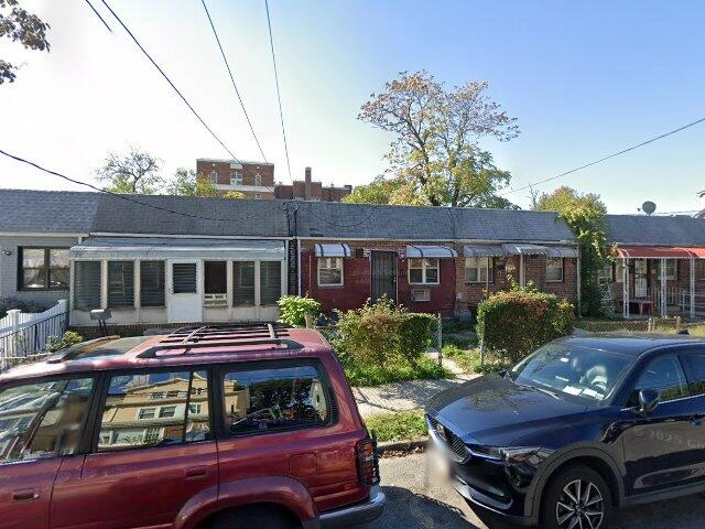 House image located at Jamaica, NY 11433