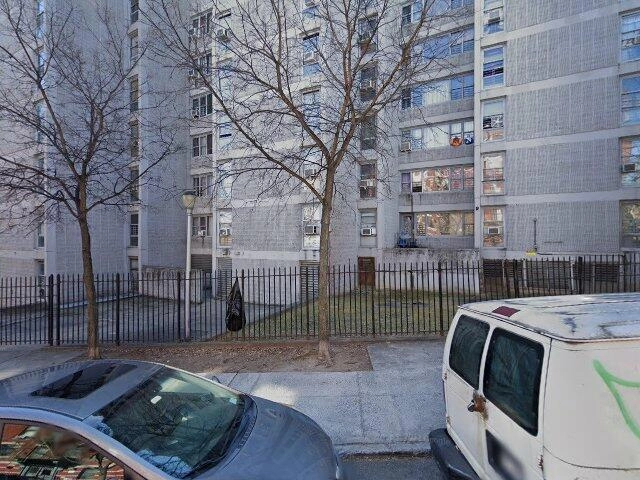 House image located at Saint Joseph, MO 64501