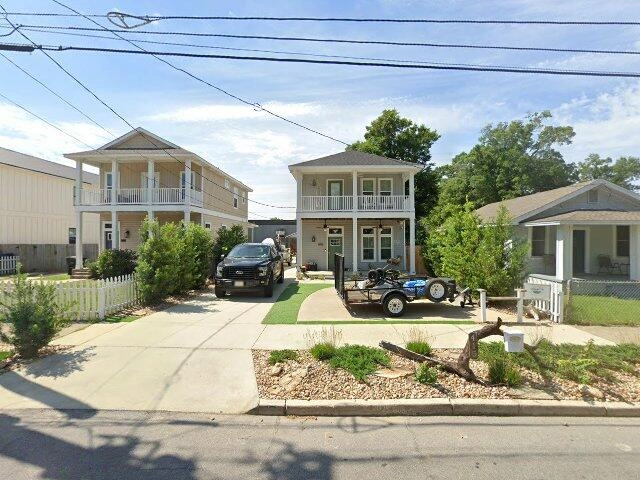 House image located at Pensacola, FL 32503